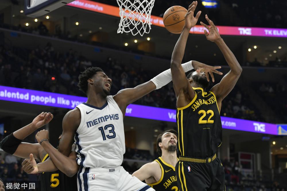 牢牢握在自 牢牢握在自