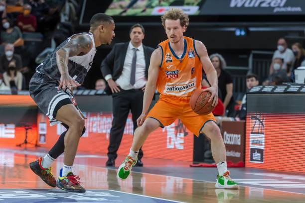 [法甲]“三连扑”难保三分 欧塞尔七轮不胜.